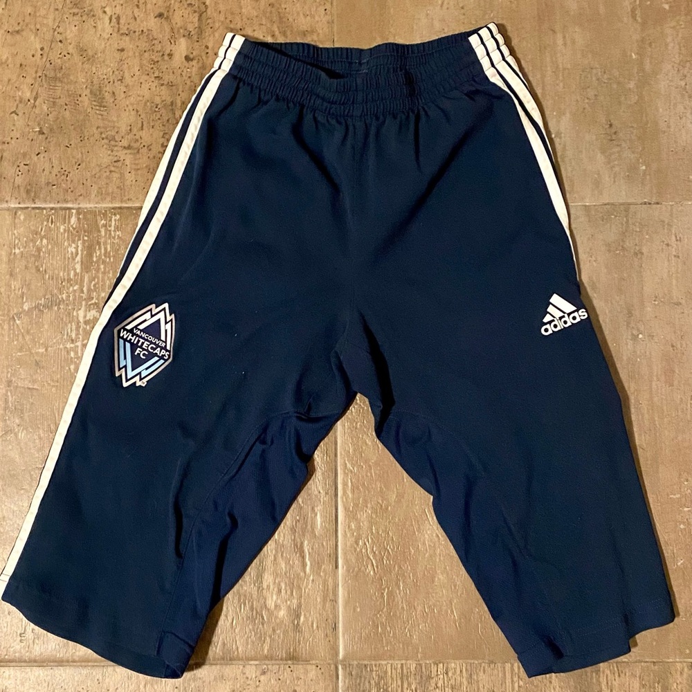 Adidas Soccer - Vancouver Whitecaps - 3/4 length training pants - size small S